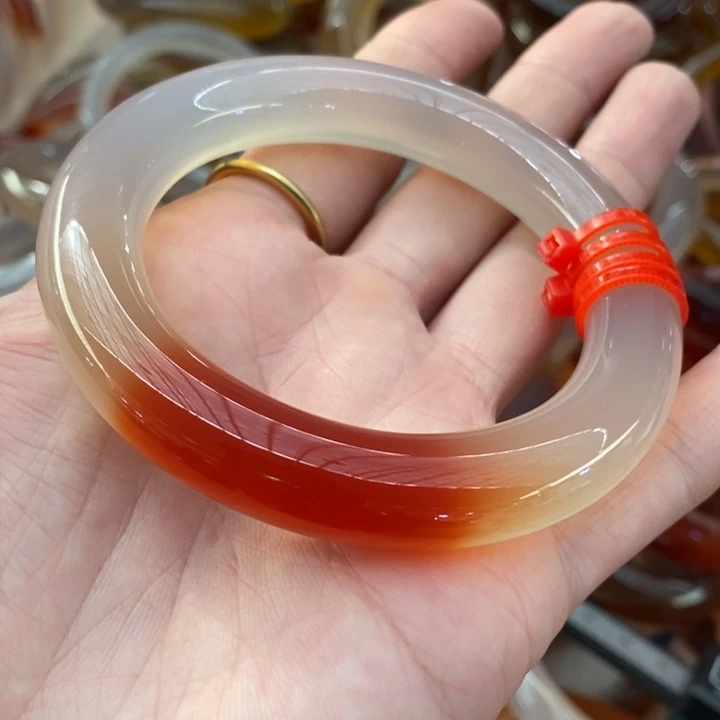 手镯玛瑙/玉髓未镶嵌