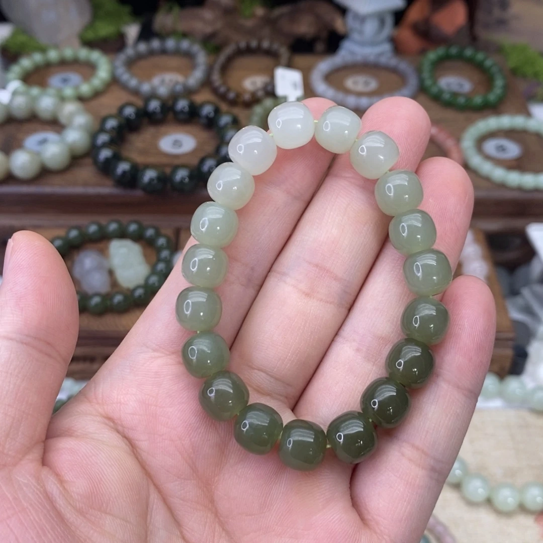 (***)和田玉未镶嵌手链渐变老型珠卡10