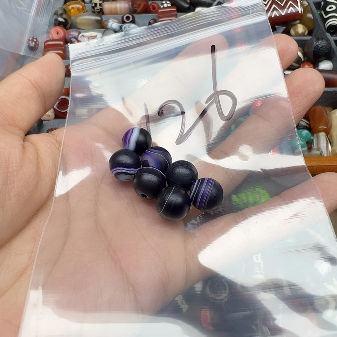 微****玛瑙/玉髓未镶嵌珠宝半成品
