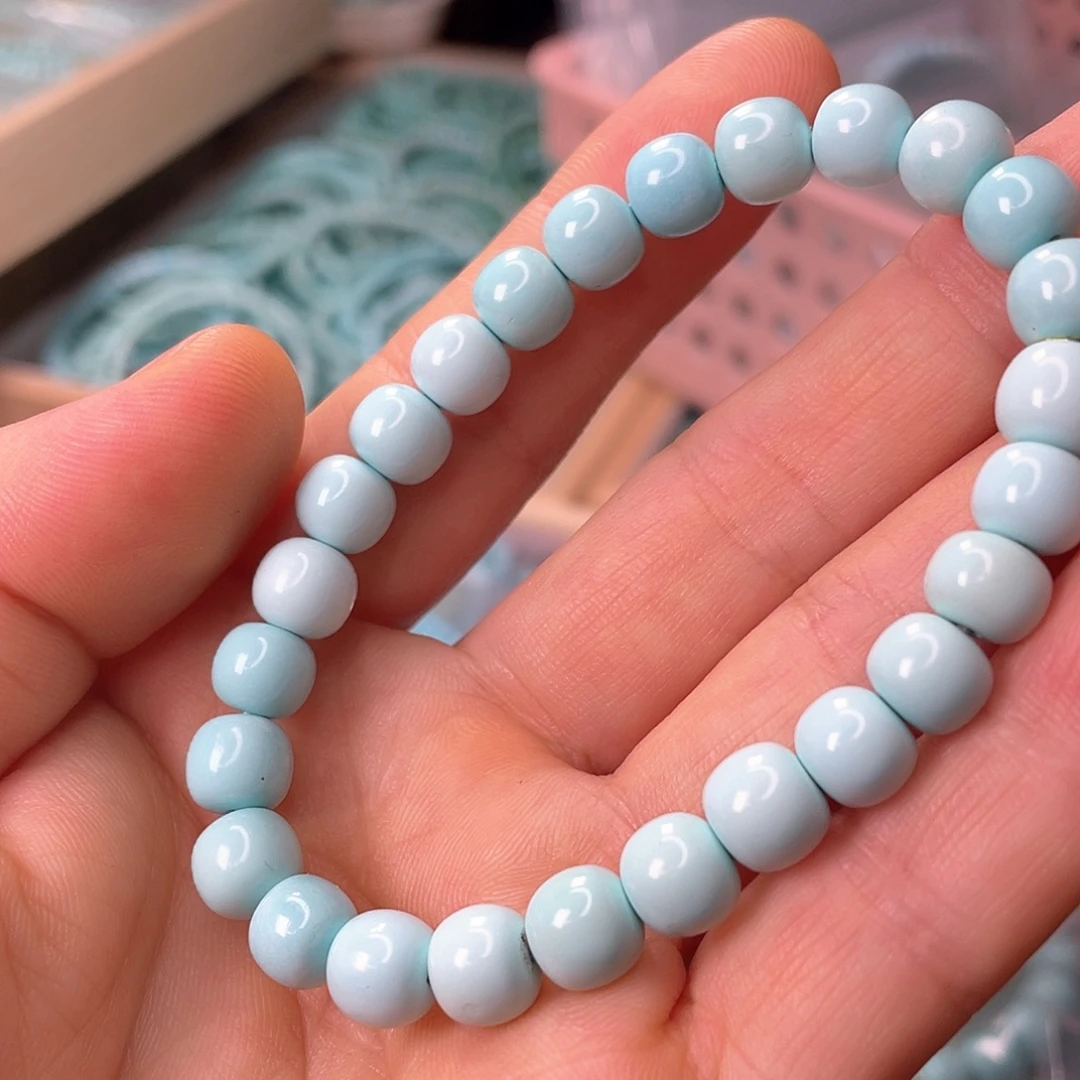 绿松石未镶嵌颈饰