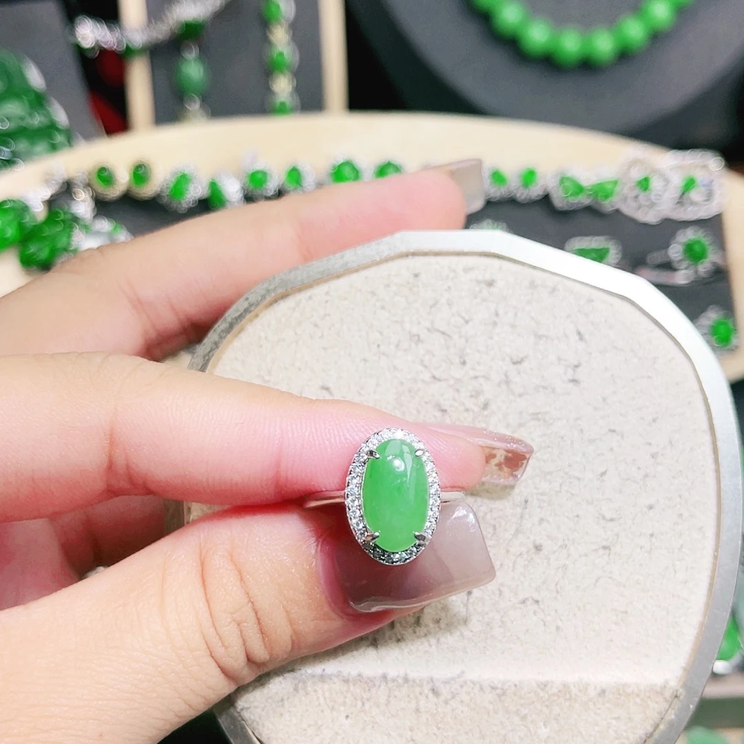 翡翠未镶嵌吊坠(不含链)裸石