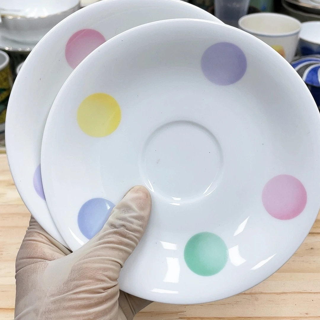 鹿屋家的美丽瓷器之***的