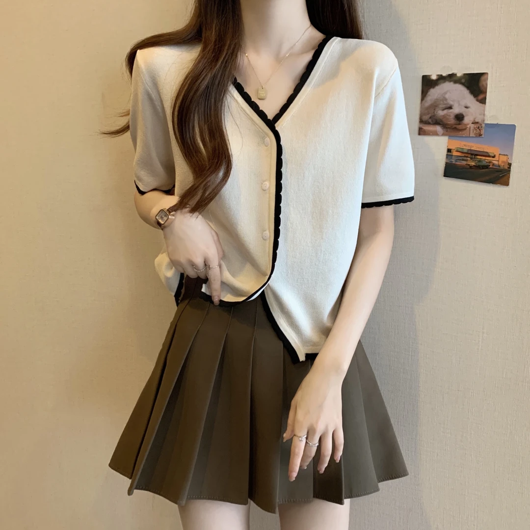 大码女装遮肚子法式正肩V领花边短袖T恤女胖妹妹显瘦遮肉开衫上衣