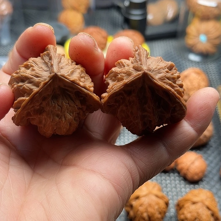 把件桃核全品三棱42