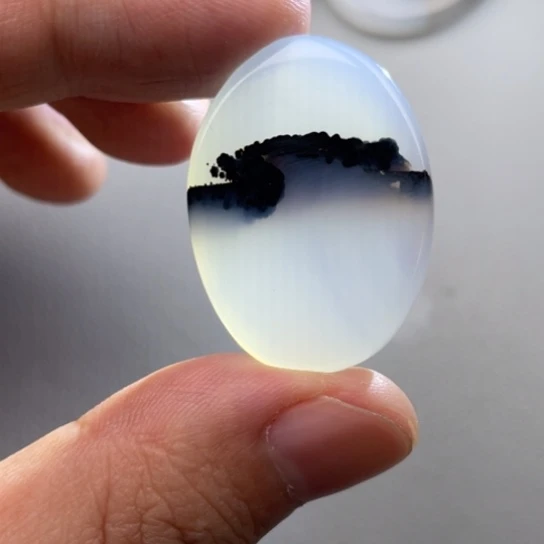 玛瑙/玉髓颈饰未镶嵌观*在