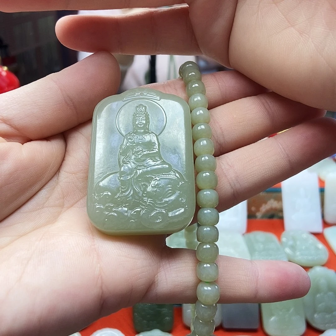 颈饰未镶嵌和田玉爱****碎