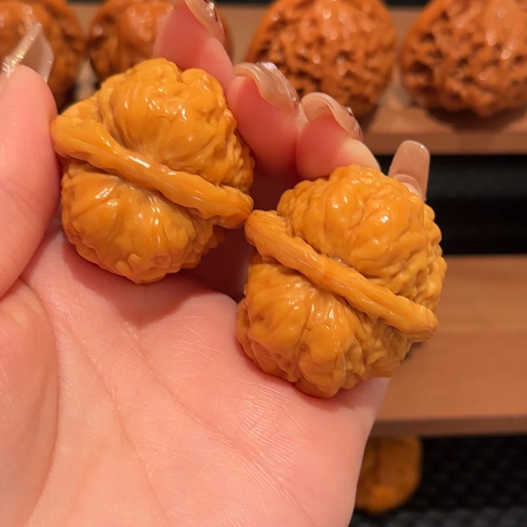 桃核吊坠蛤蟆37 精品873