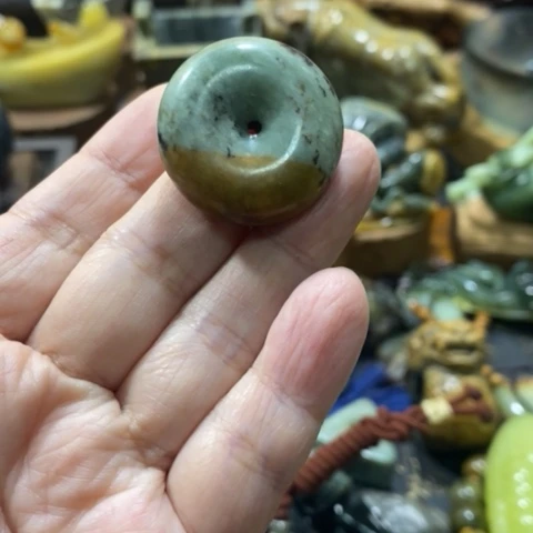 蛇纹石玉手把未镶嵌摩*哥