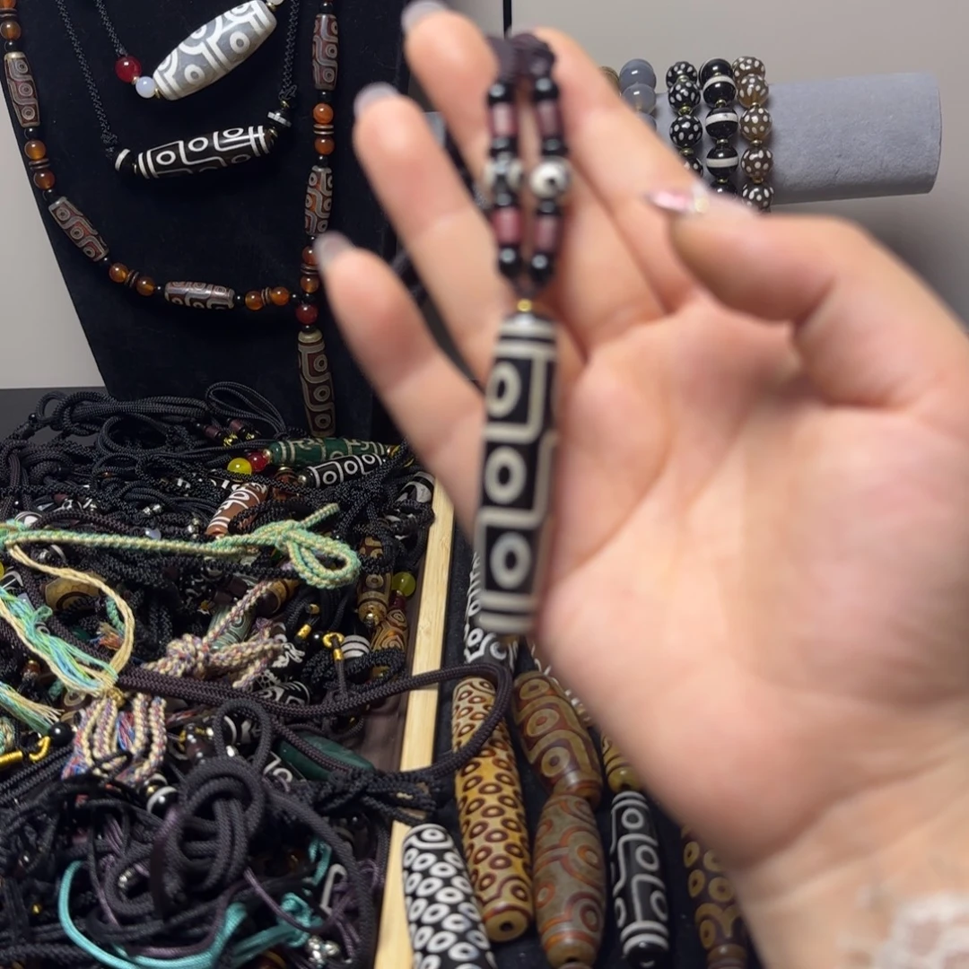 玛瑙/玉髓合金颈饰