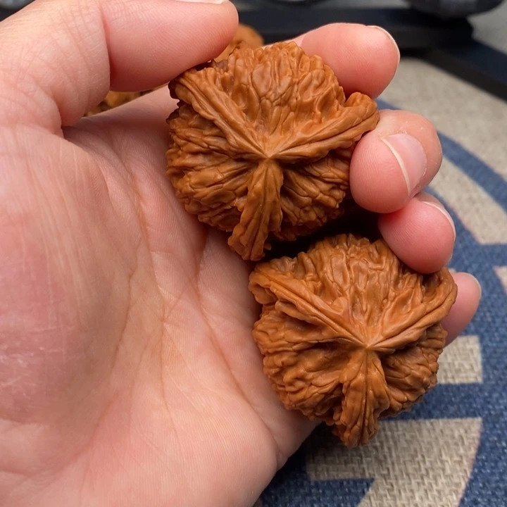 吊坠文玩核桃枫*三棱