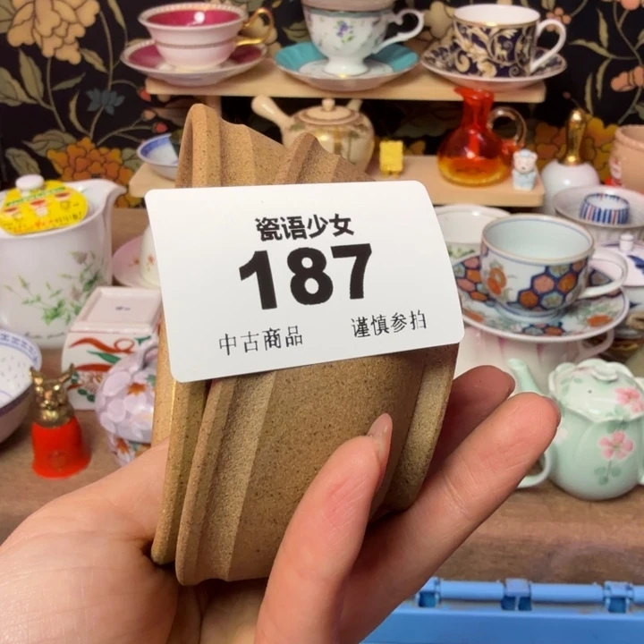 无***。瓷片瓷片瓷片瓷片