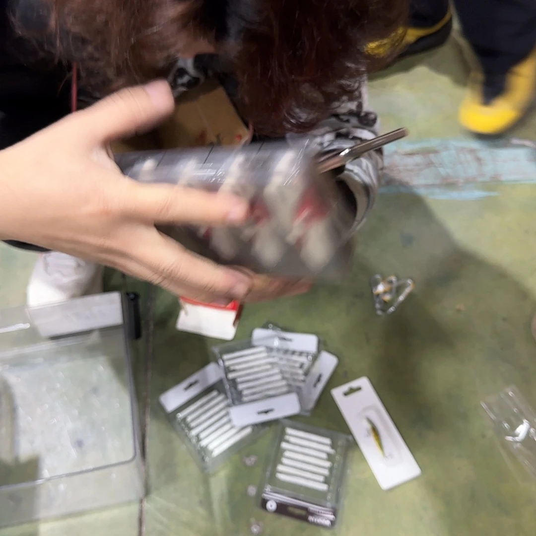 H151-全部颜色随机