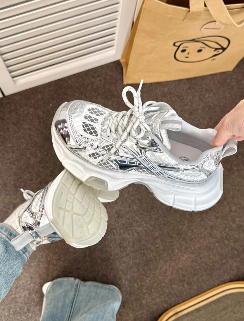 TONG.2025「音乐节撞色透气老爹」厚底百搭洋气博主同款女鞋网面ins