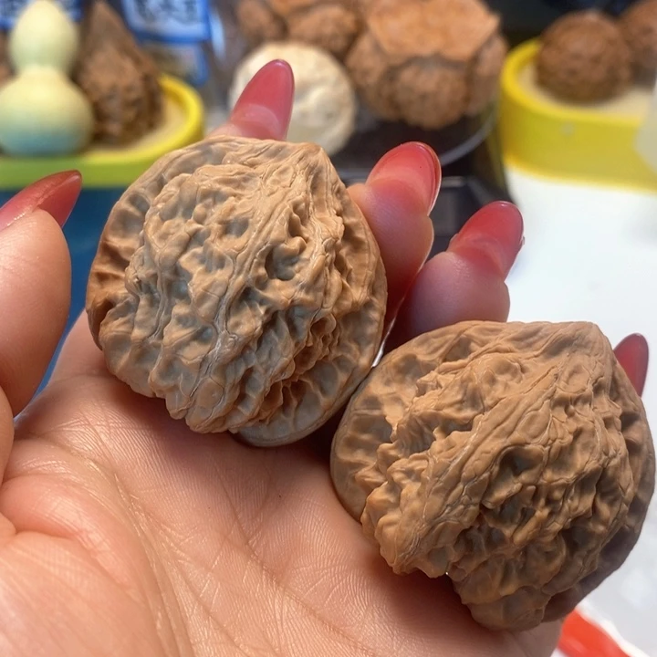 文玩核桃把件火焰马蹄