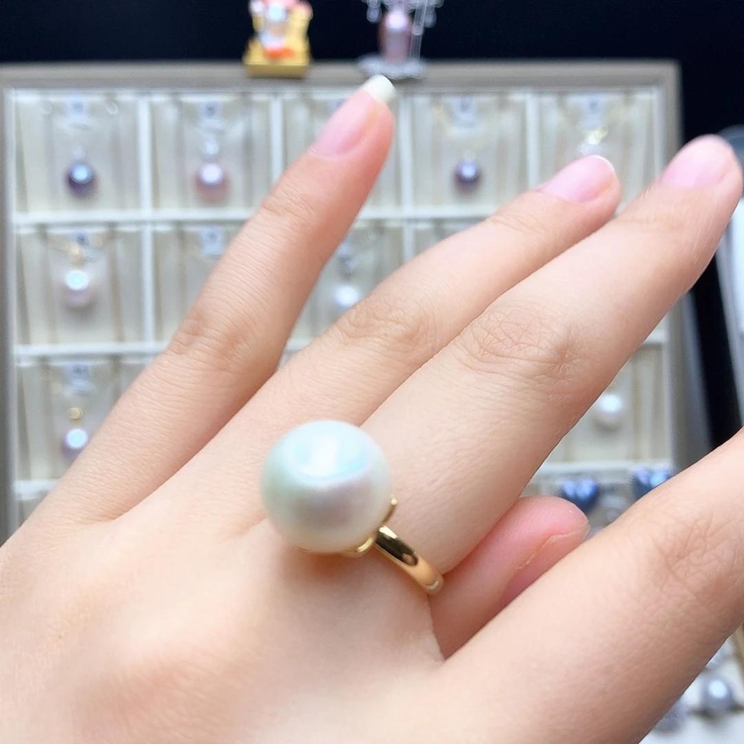 淡水珍珠合金颈饰