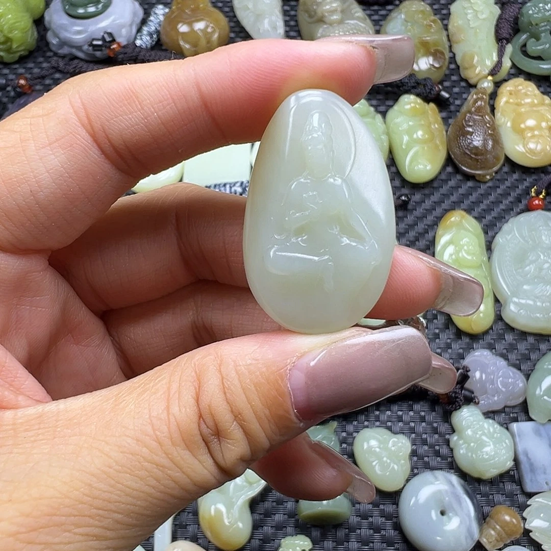 和田玉未镶嵌吊坠(不含链)福利漏，不退不换，卡35.3