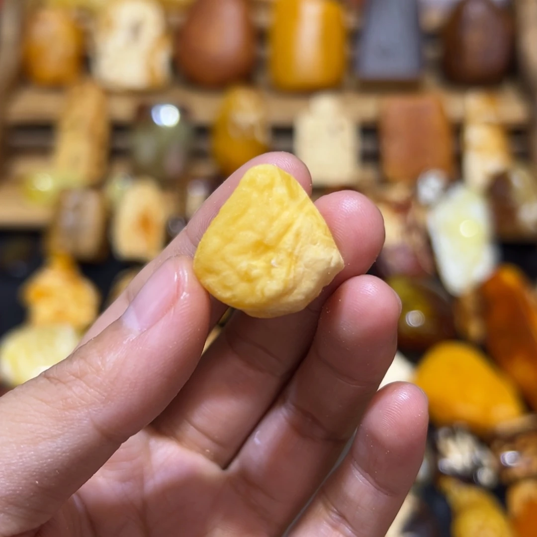 琥珀未镶嵌裸石琥珀蜜蜡