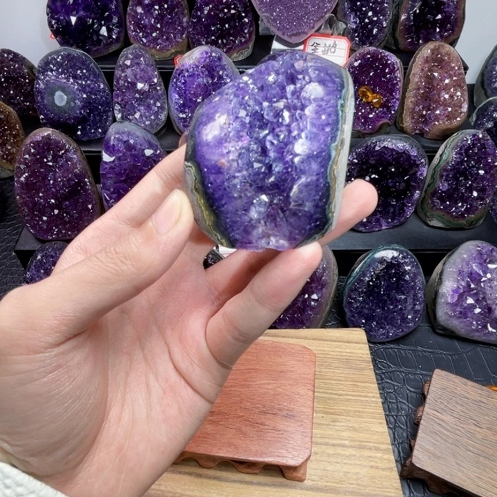 紫晶大型摆件（非配饰）未镶嵌
