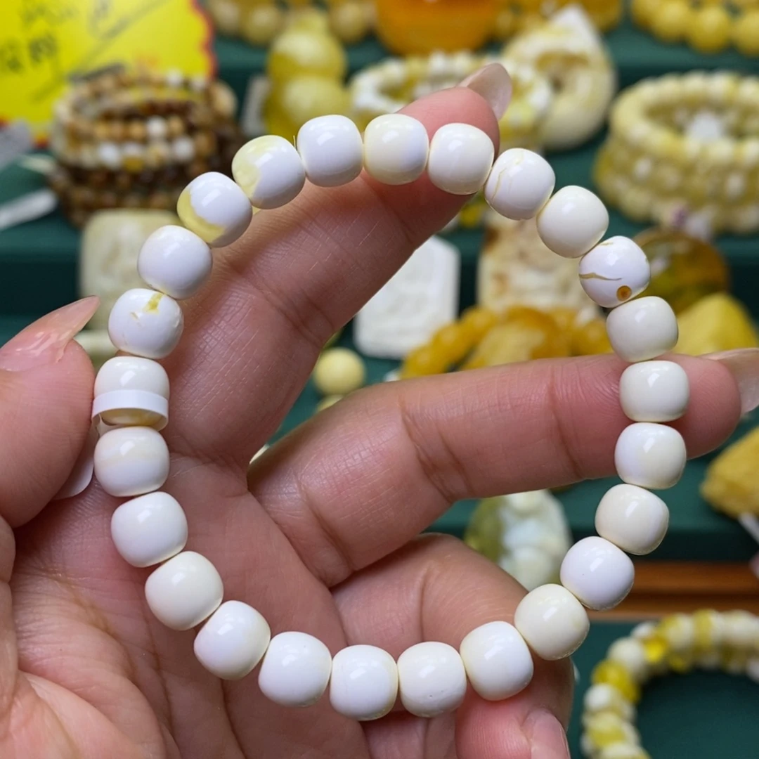 蜜蜡未镶嵌裸石8➕