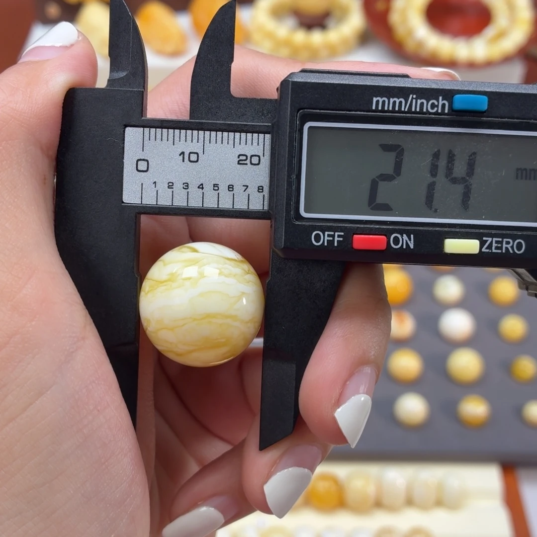 琥珀未镶嵌裸石焦皮金白虎皮纹21.4mm