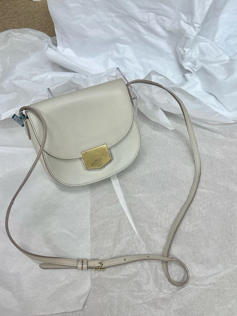 95新 Celine/思琳 celine 白色马鞍斜挎包