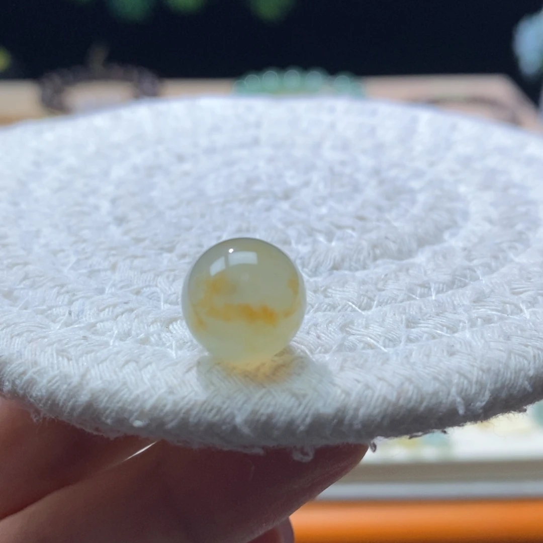 ****翡翠未镶嵌颈饰冰胶黄飘花12.1mm（分单付、定金、合并发货）