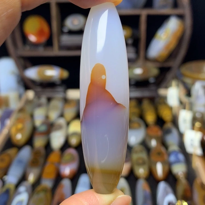 玛瑙/玉髓颈饰未镶嵌