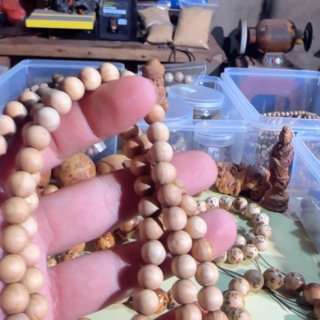 柏木（崖柏）0.8多圈纯天然