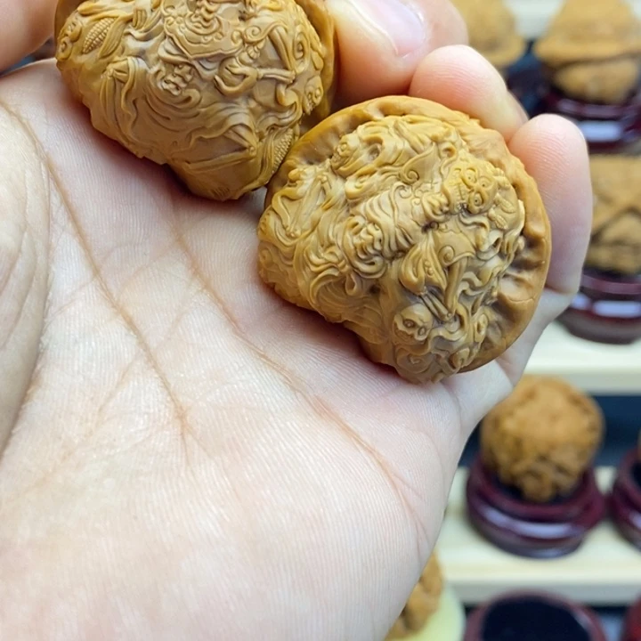 阿***龙核桃核桃路路通0000000000