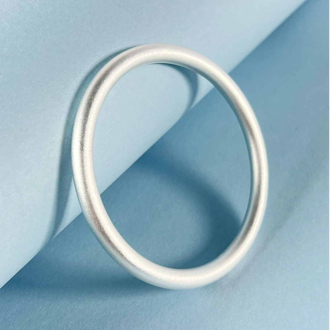 足银手镯 足银手镯 9999纯银手镯女素圈光面闭口实心简约年轻款