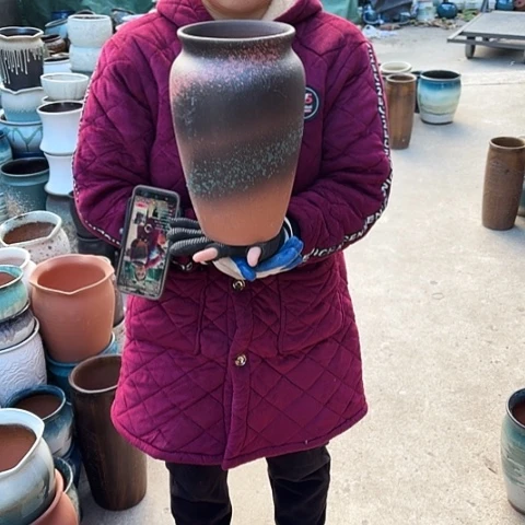 16口29高瑕疵盆子。