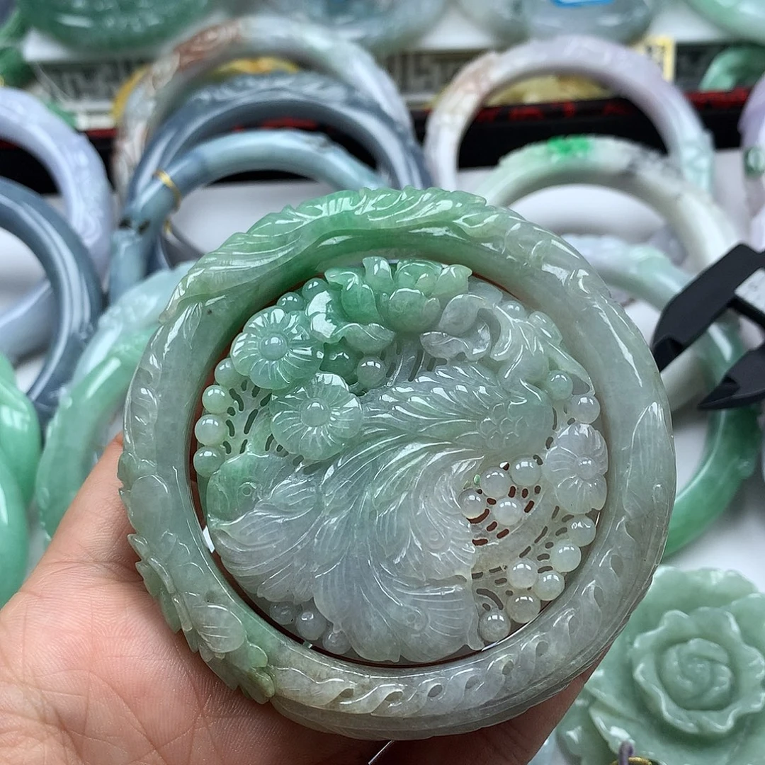 翡翠未镶嵌手镯复古风格60.9