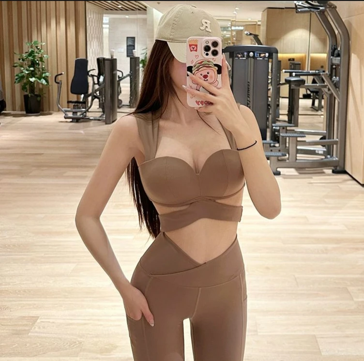 仙老师同款 时髦V腰口袋健身瑜伽高腰提臀紧身长裤