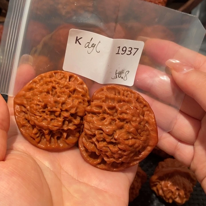 我***我文玩核桃把件精品文玩