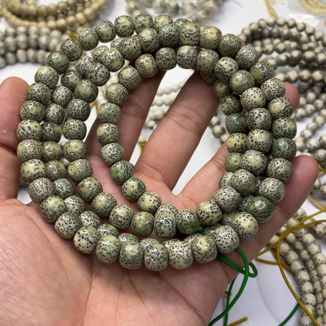 星月菩提吊坠石玉同枝满绿10*9