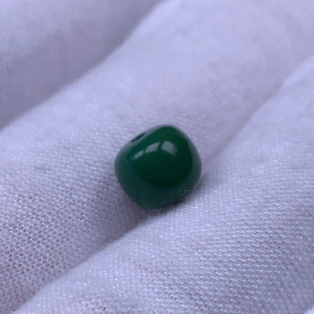 绿松石精品配饰直径7.5mm未镶嵌