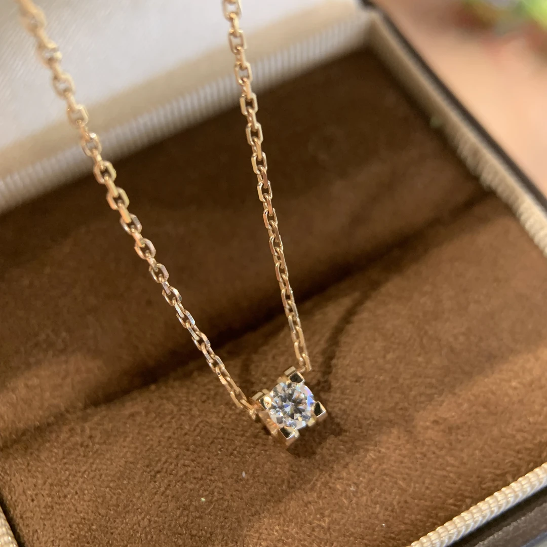 天然钻石牛头项链