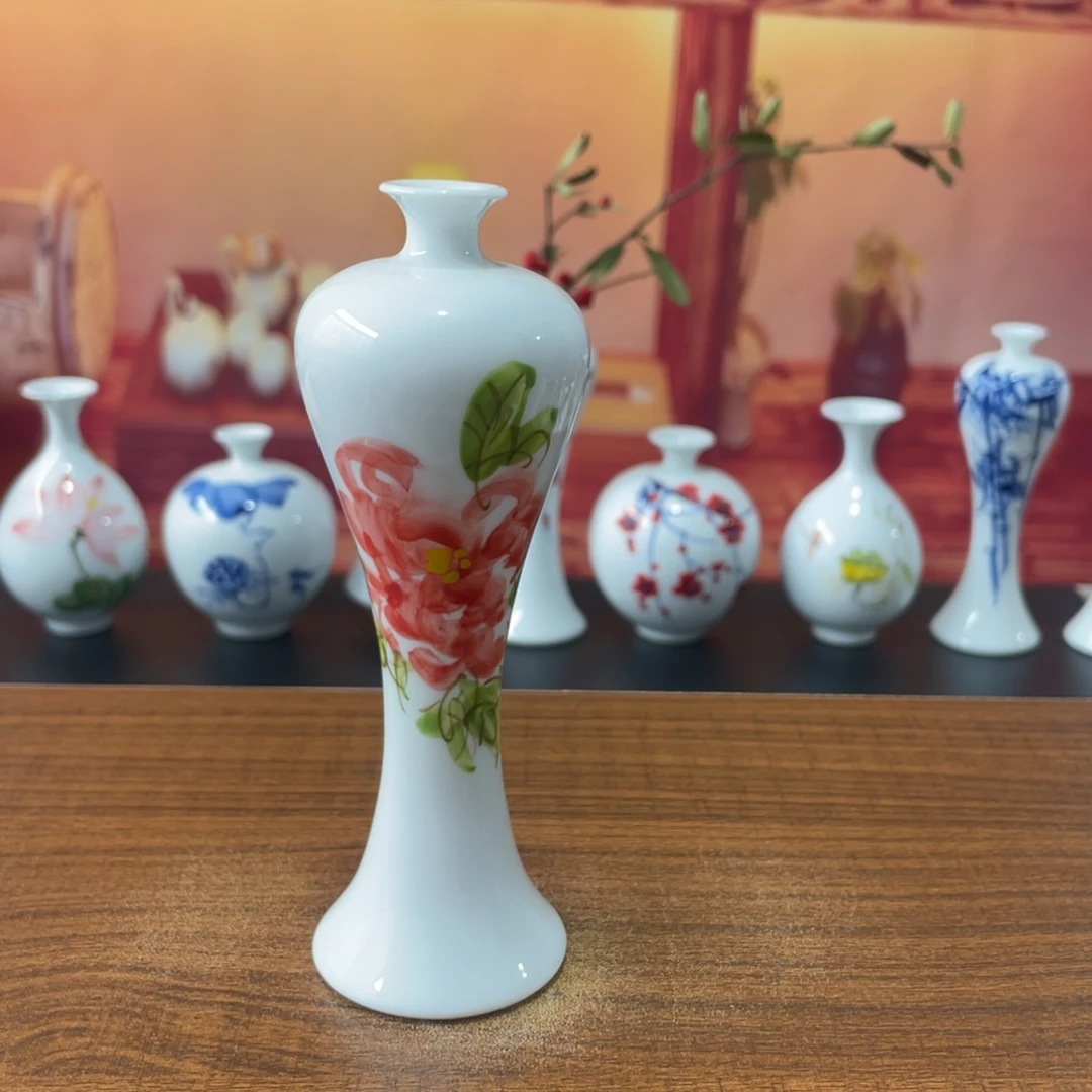 陶瓷景德镇小花瓶等着你