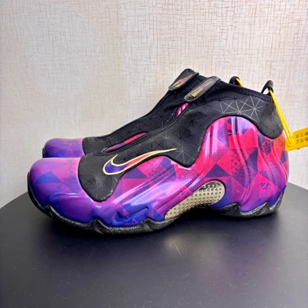 95新 maje 41码 风1 cnh 保真 中古球鞋（尺码偏小，适合40左右