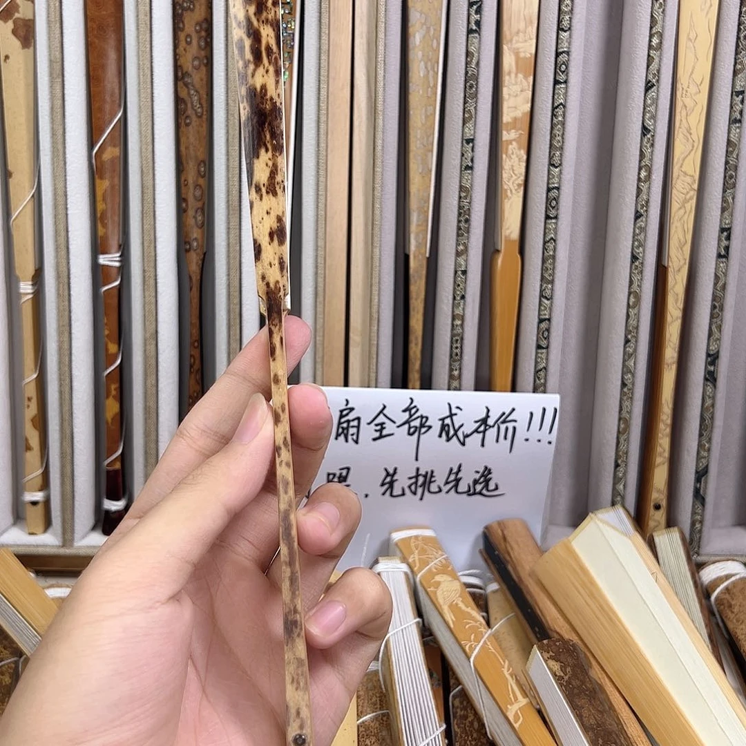 l***t哈哈哈哈哈哈哈哈哈