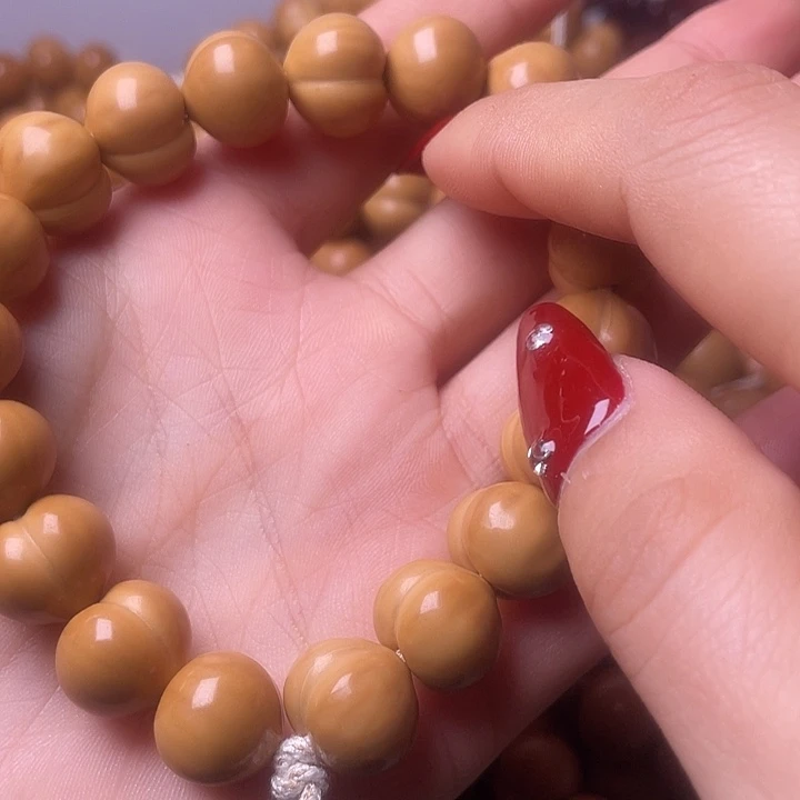 摆***伢猴头核桃手串15尺寸镜面柯基屁桃手持全品无暇