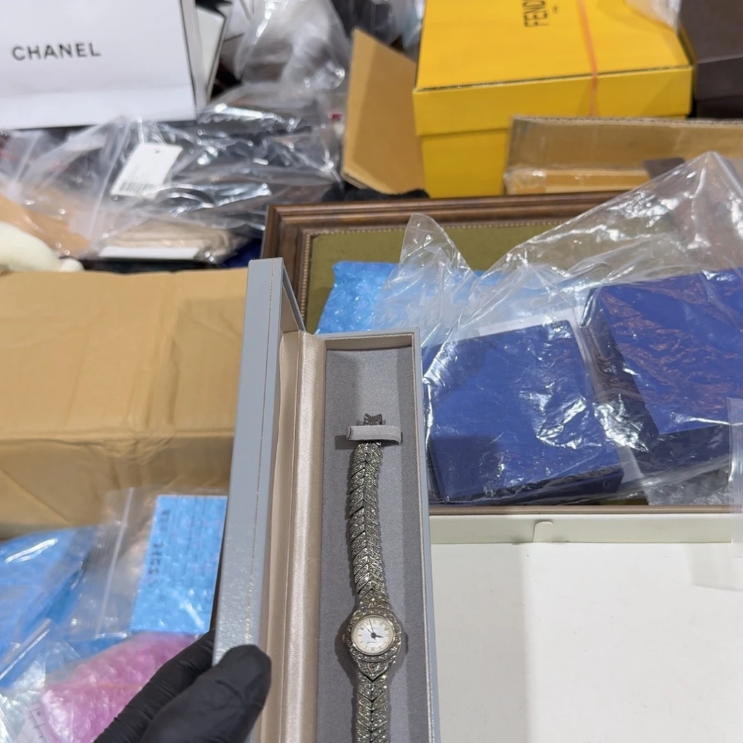 薇***薇发发广告广告哈哈哈哈