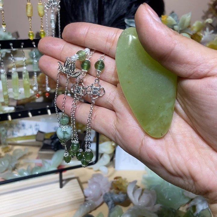 珍***我蛇纹石玉未镶嵌发饰