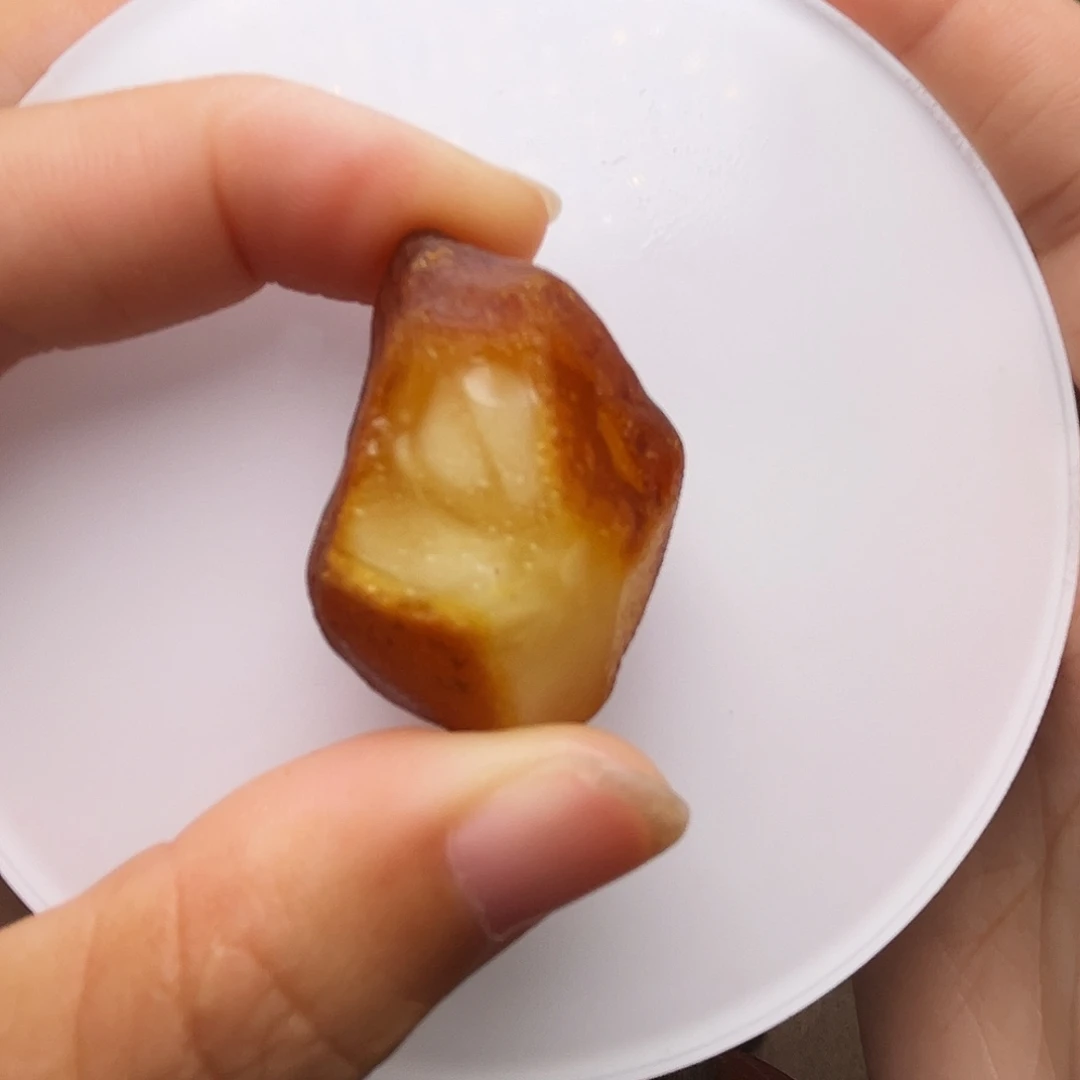 奔***代未镶嵌定制琥珀琥珀蜜蜡原石定制