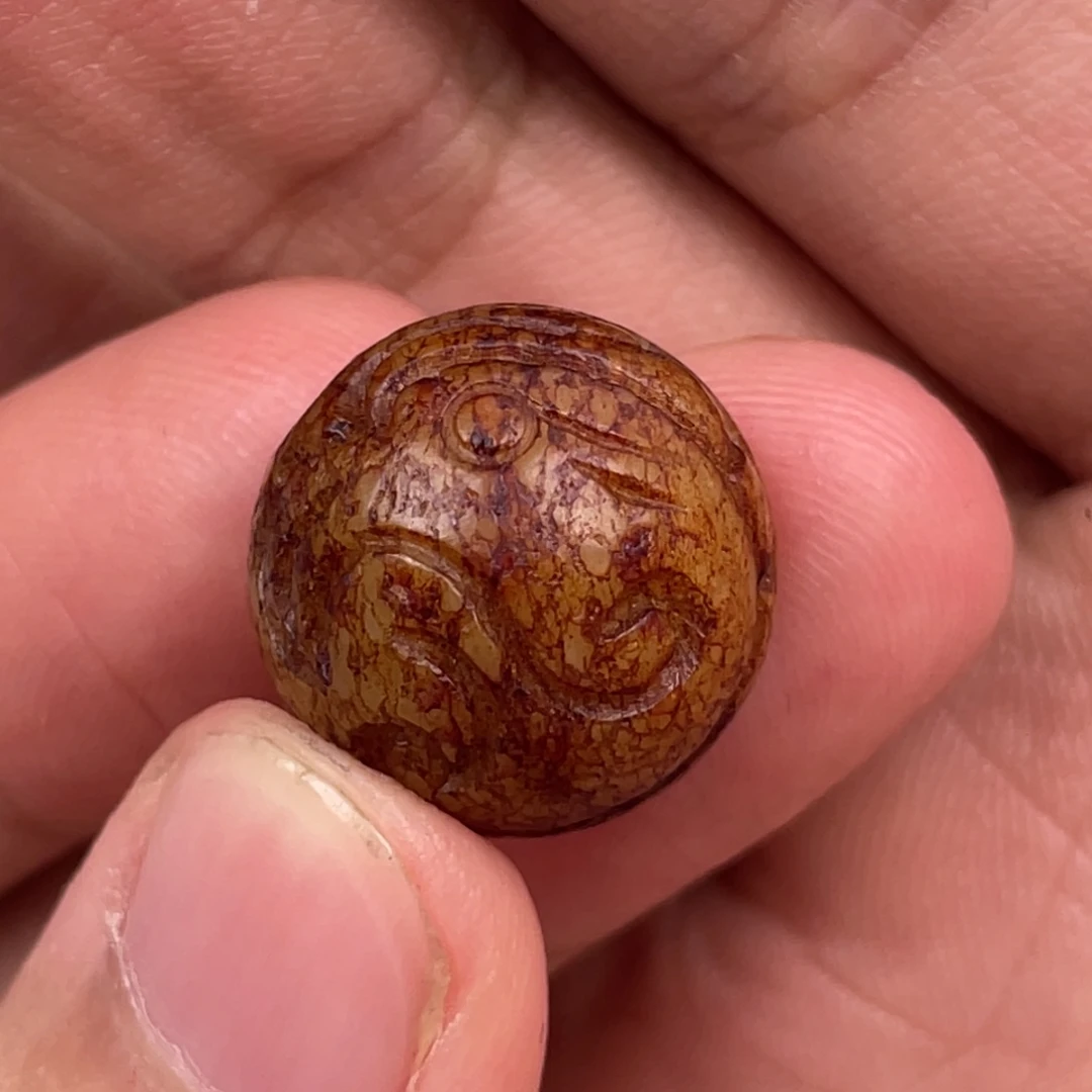 和田玉（糖玉）颈饰未镶嵌