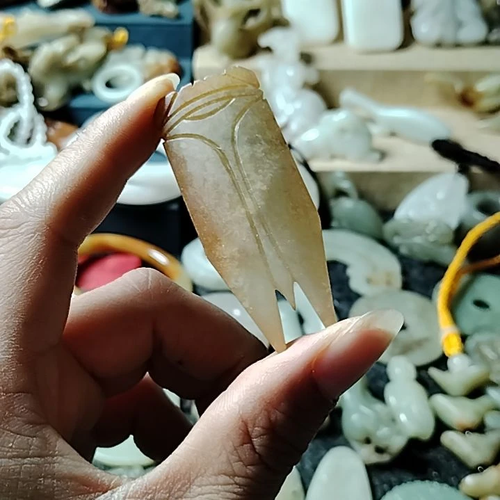 和田玉未镶嵌吊坠(不含链)