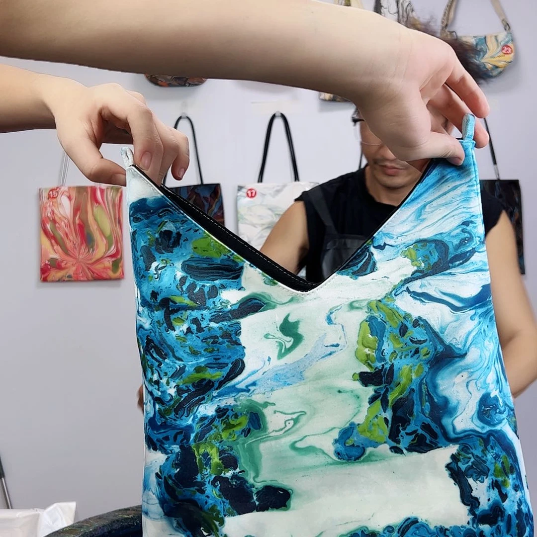 979 ，不退不换1111111