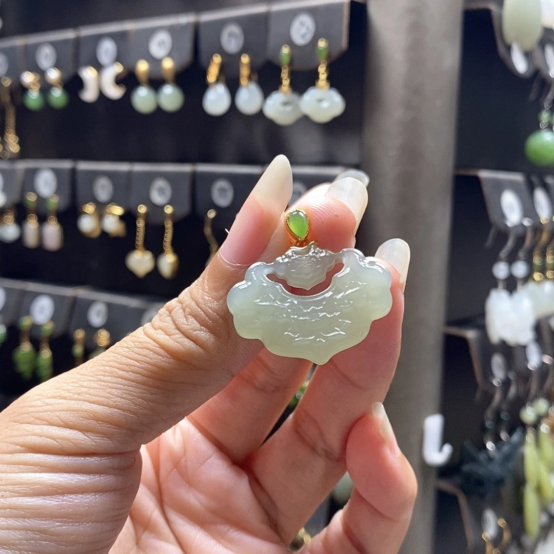 拿***ღ银S925镀金镶嵌和田玉耳饰
