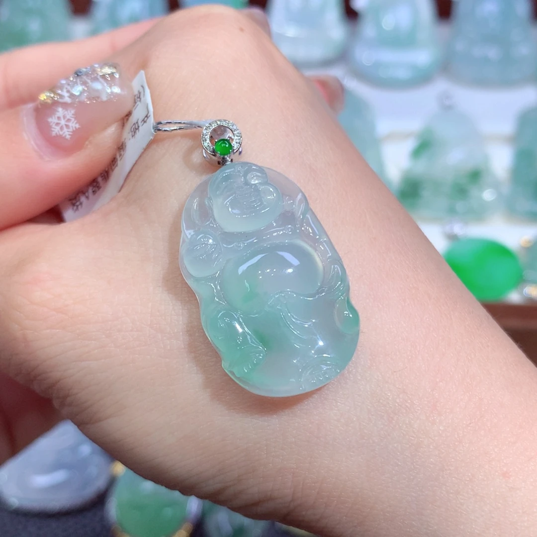 吊坠(不含链)18K金镶嵌翡翠天然缅甸A货翡翠揭阳工逍遥佛