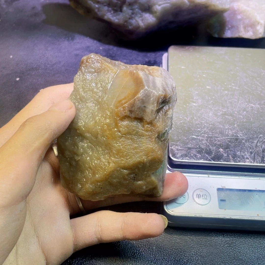 未镶嵌和田玉珠宝半成品